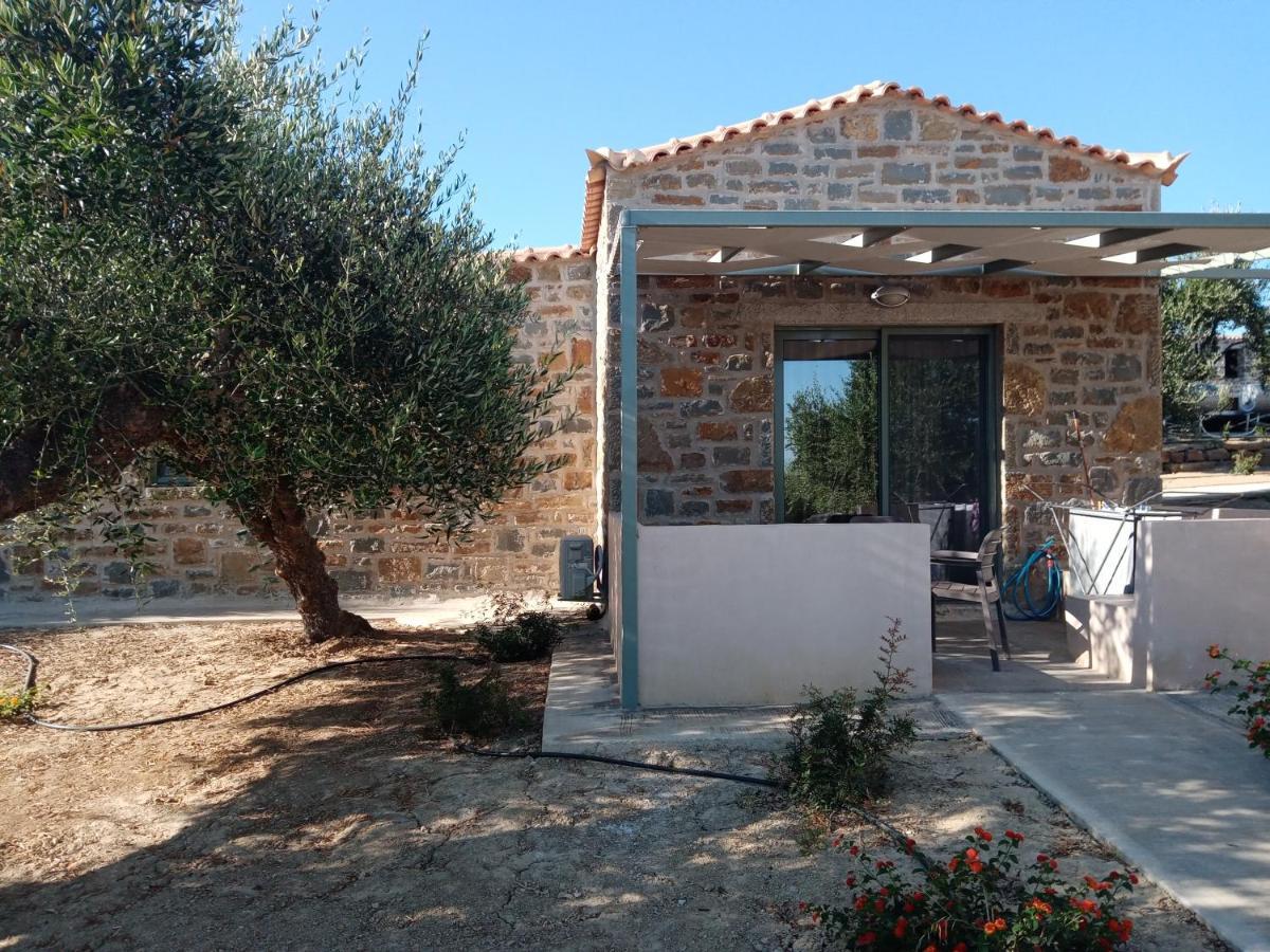 Afentiko Pigadi Villa Methoni  Exterior photo